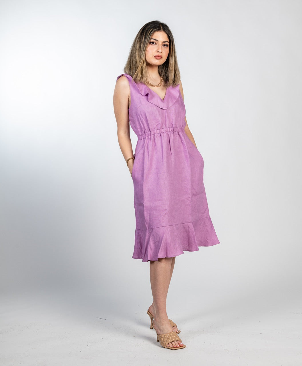 The Aya Knee-Length Dress in Deadstock Linen